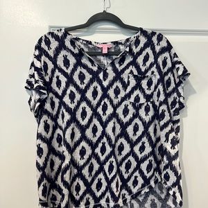 Navy blue and white linen duval top